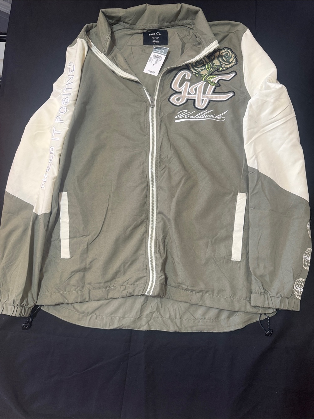 NWT rue21 Good Vibes Graphic Windbreaker Jacket Small Y2K Streetwear 0023